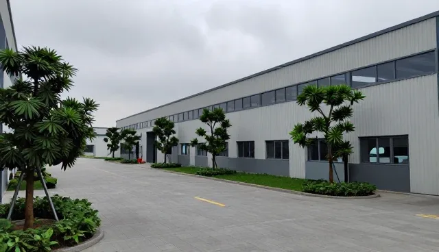 选择保安服务时,如何判断性能与适用条件是否匹配?